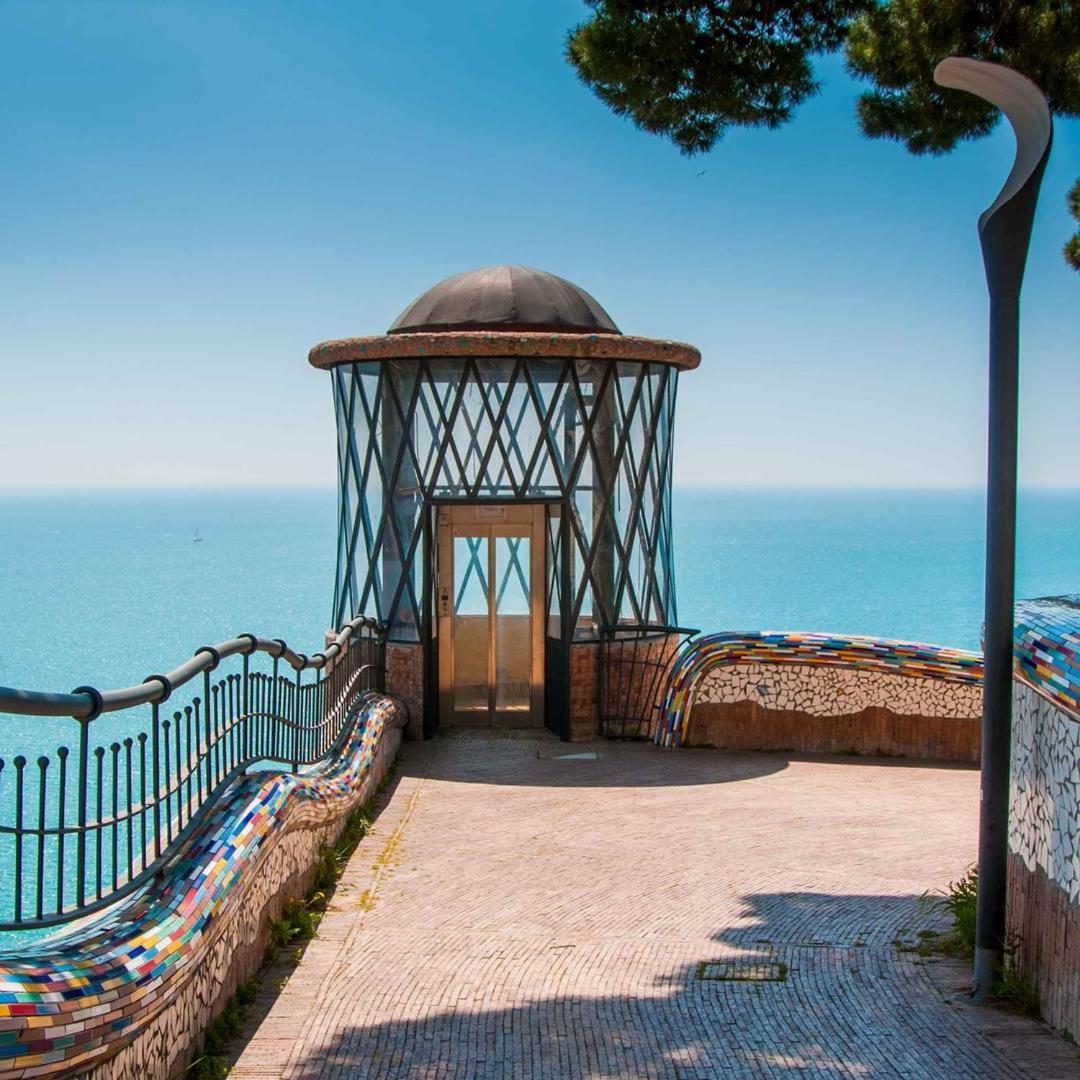 Apartmán Dimora Del Corso Salerno Exteriér fotografie