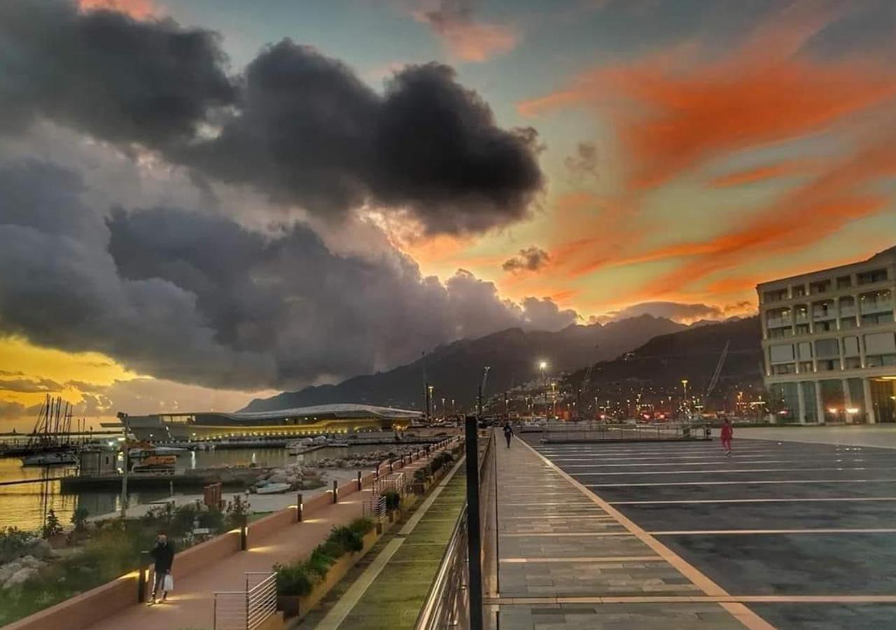 Apartmán Dimora Del Corso Salerno Exteriér fotografie